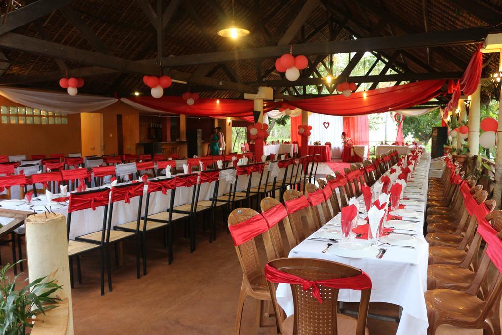AR Sun Hotel Antsiranana Extérieur photo